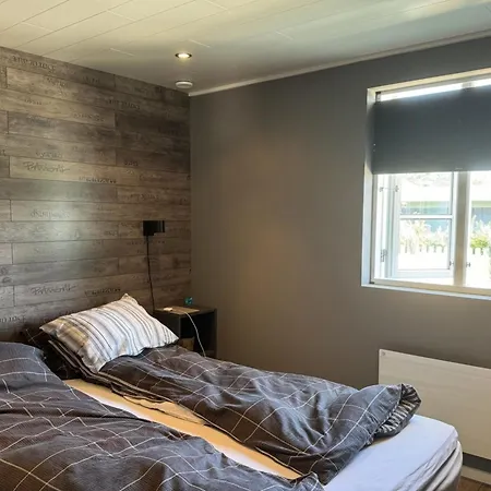 Holiday home Bent - From The Sea By Interhome Hals